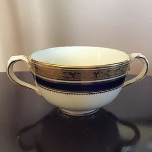 Vintage 24k Gold Encrusted Laurel, Blue Band Rim, Royal Cauldon England Cup